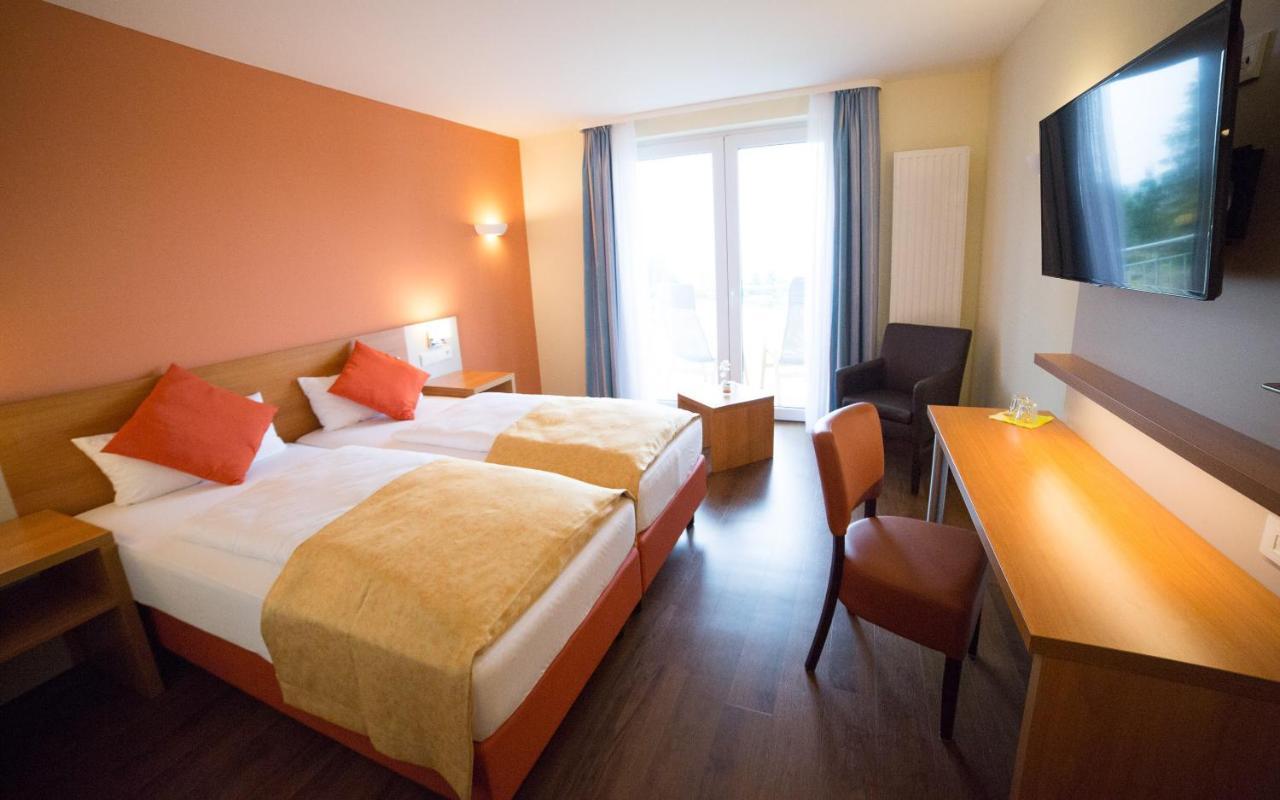 Berghotel Tambach Екстер'єр фото